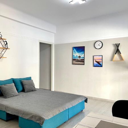 Uoohome7 Garden Green And Navy Athènes Extérieur photo