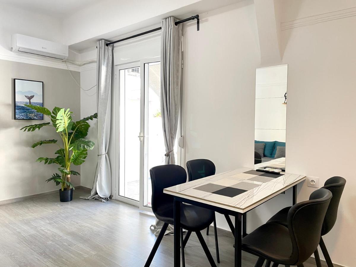 Uoohome7 Garden Green And Navy Athènes Extérieur photo